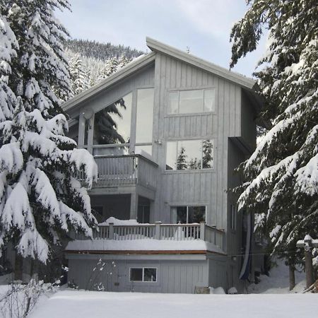 Wildflower Private Studio Suite By Belle Neige Whistler Exteriör bild