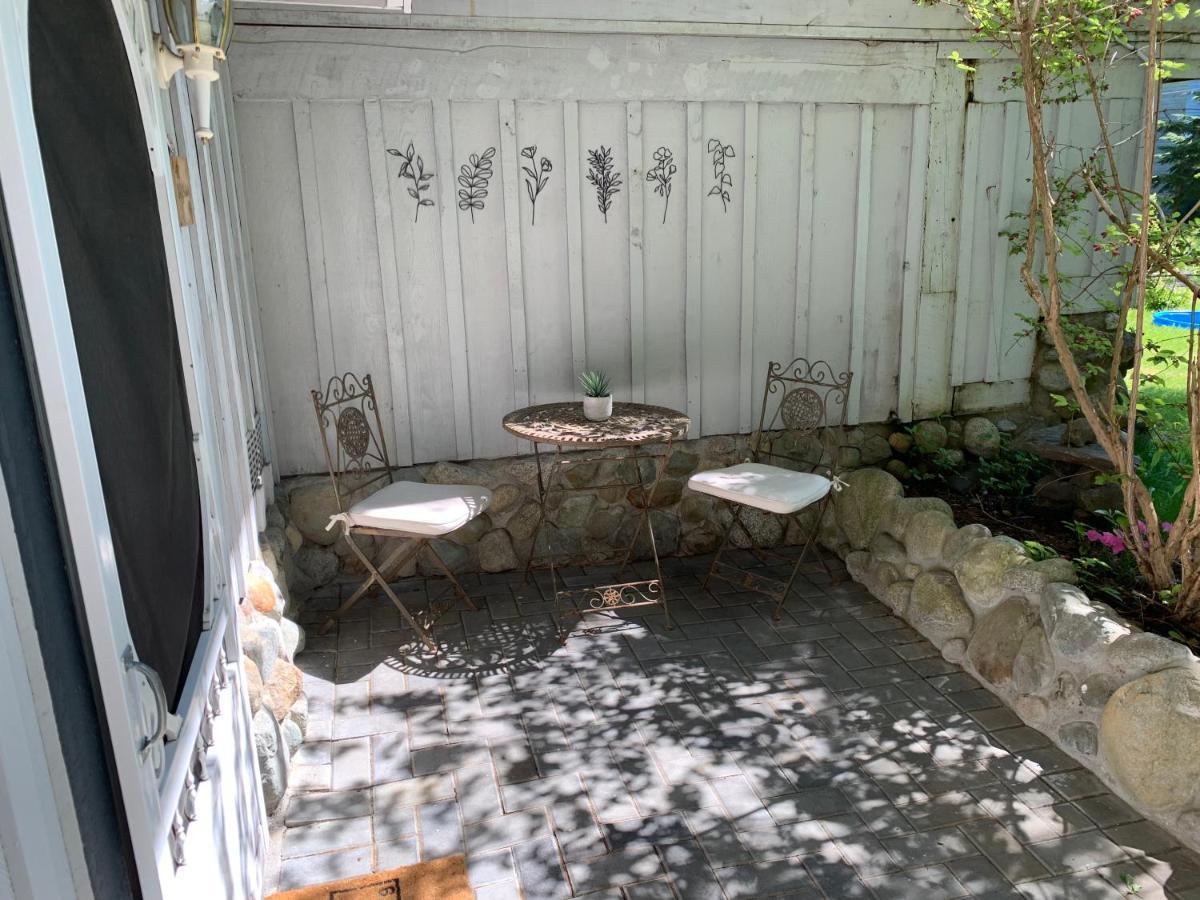 Wildflower Private Studio Suite By Belle Neige Whistler Exteriör bild